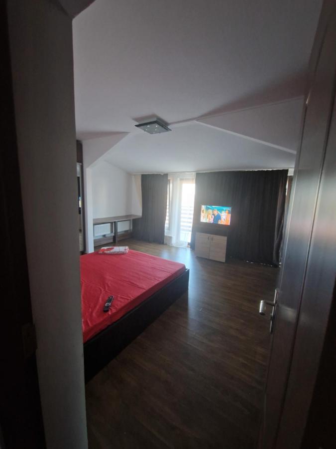 Jolie Suites Brăila Exterior foto